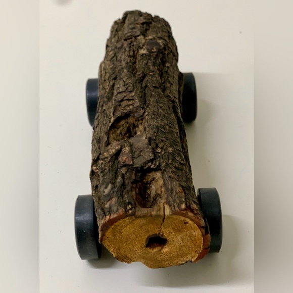 1980s Vintage Hand Crafted Homemade Wooden Tree Log Pinewood Derby Race Car - Picture 2 of 12
